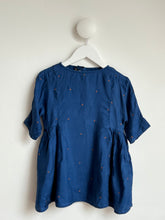 Lade das Bild in den Galerie-Viewer, Bellerose Kleid blau (Gr. 2Y)
